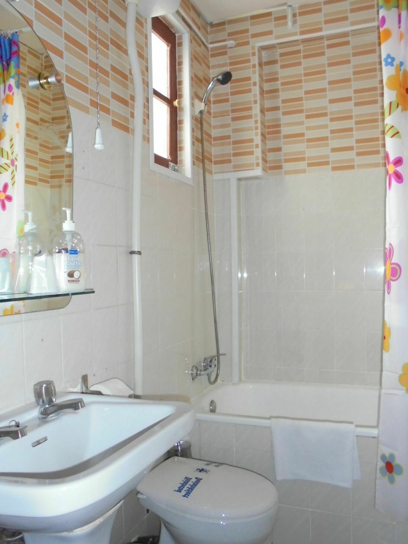 Hostal De Las Heras Badajoz Exterior photo